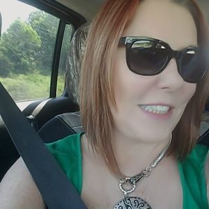 Meet your Posher, Jacqueline